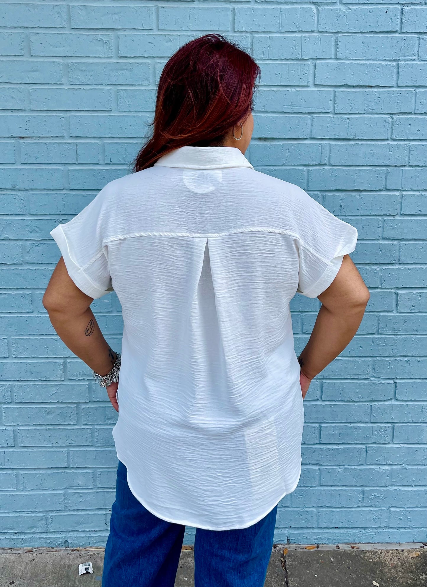 Catch Airflow with Gali Top- White