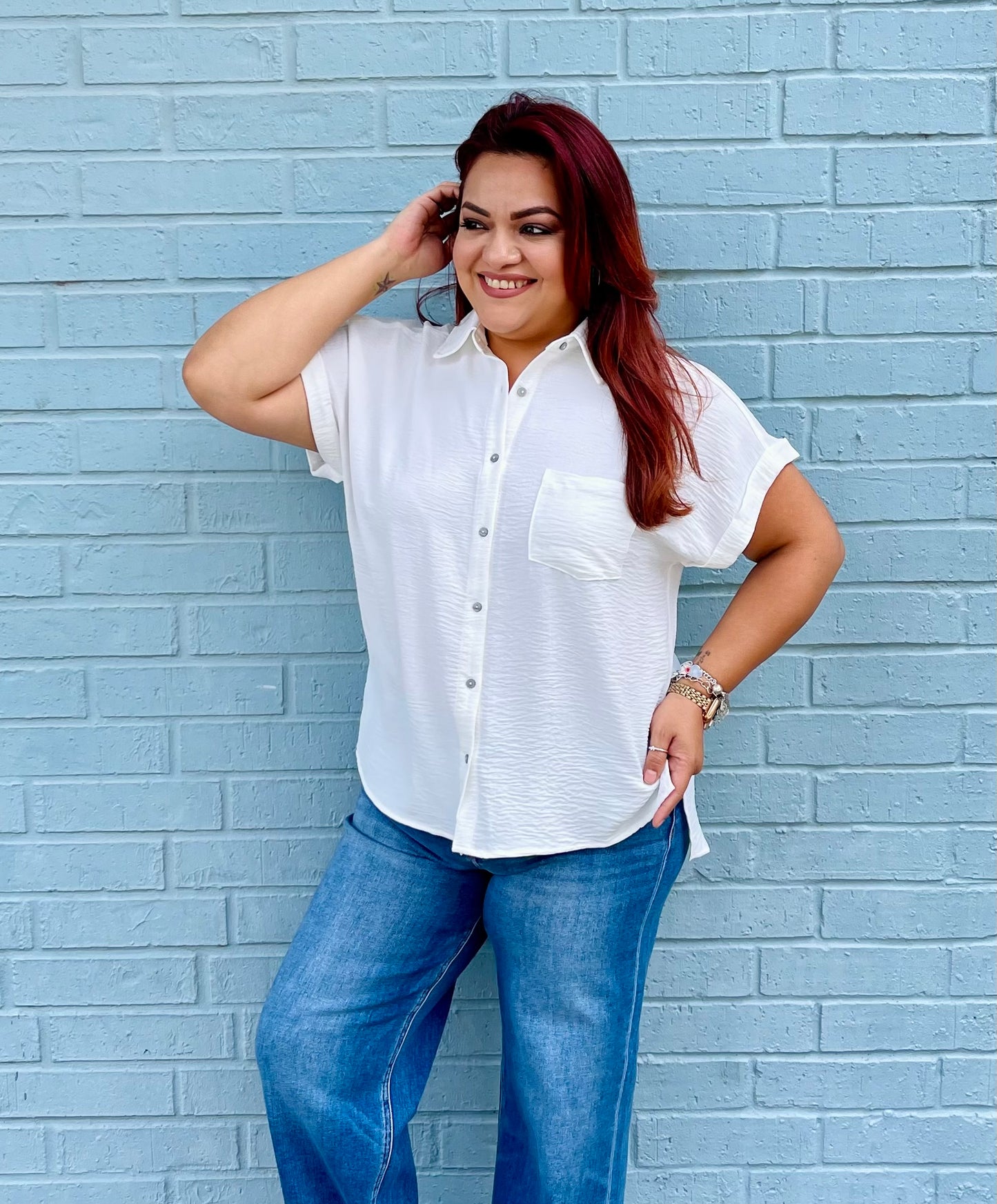 Catch Airflow with Gali Top- White