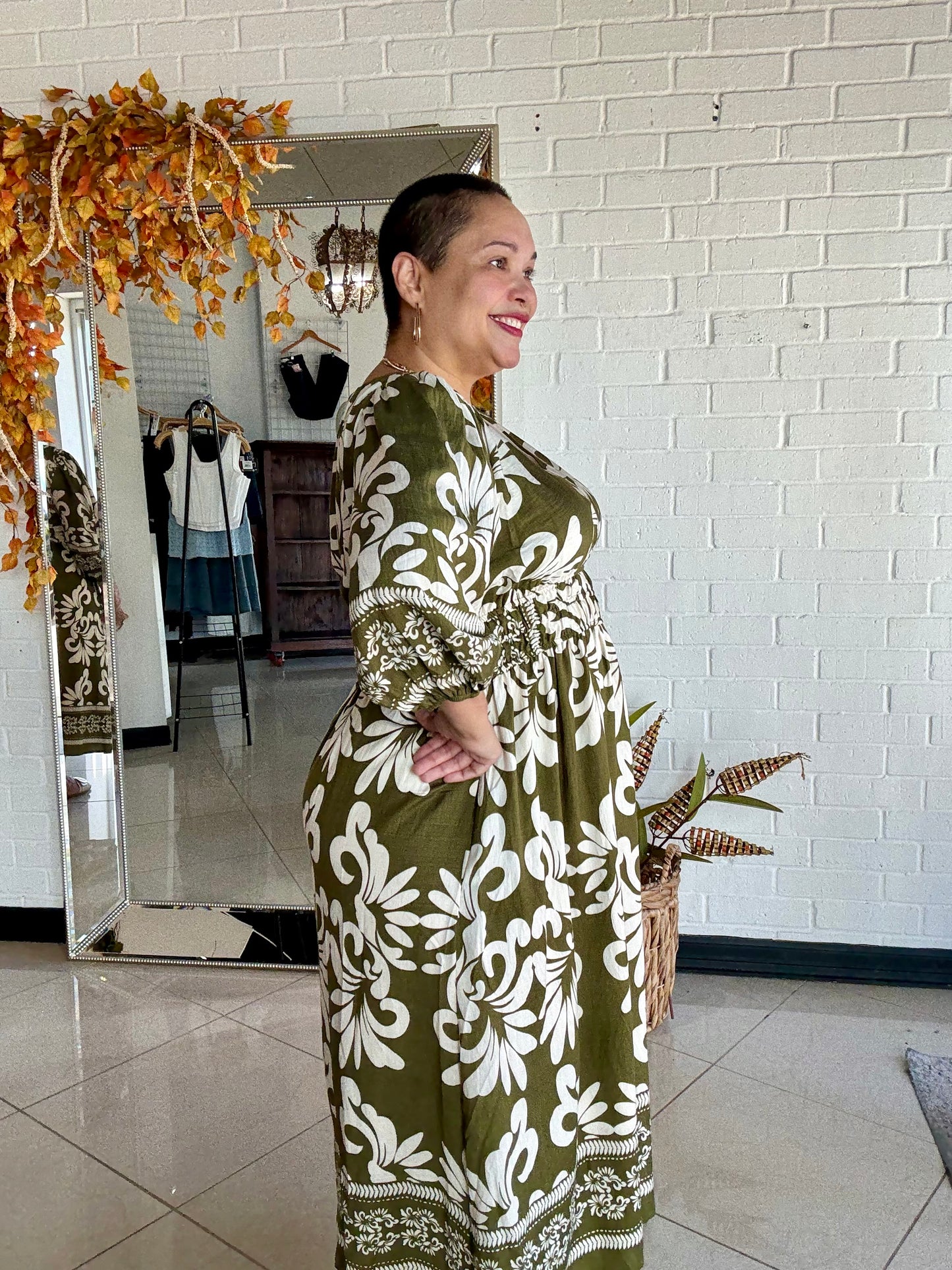 The Eleanor Midi Dress - Olive