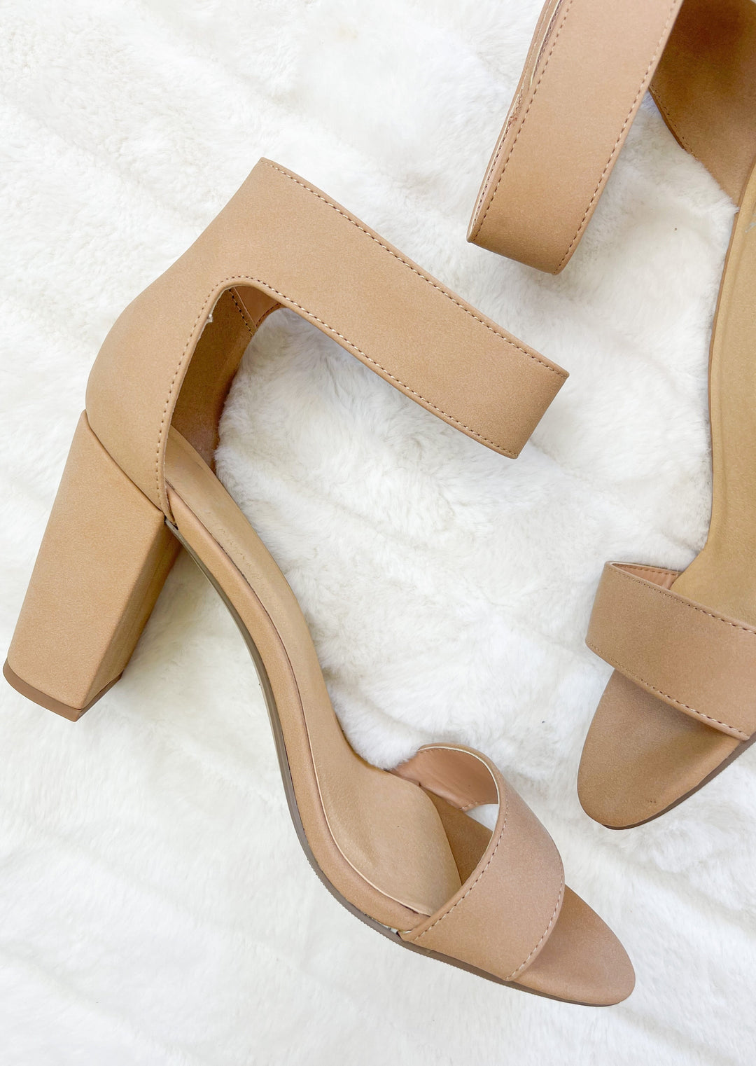 Guess Who Heel - Nude