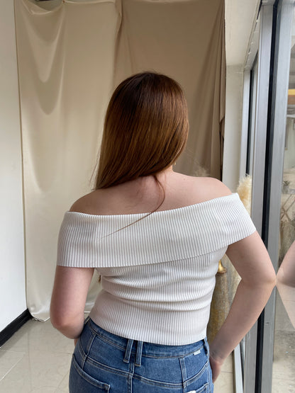 Swanlake Knit Top- White